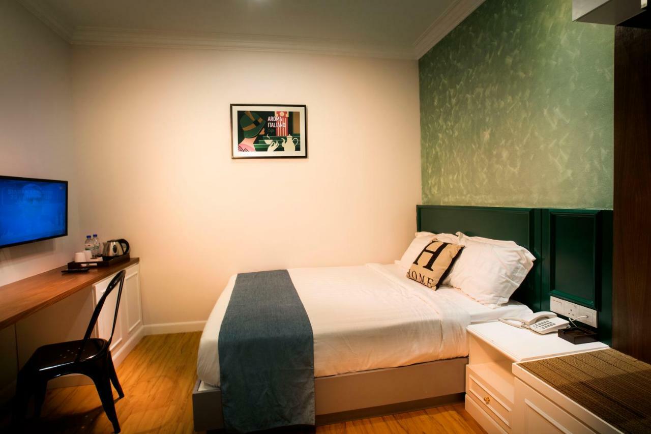 H Boutique Hotel Sri Petaling Куала-Лумпур Экстерьер фото